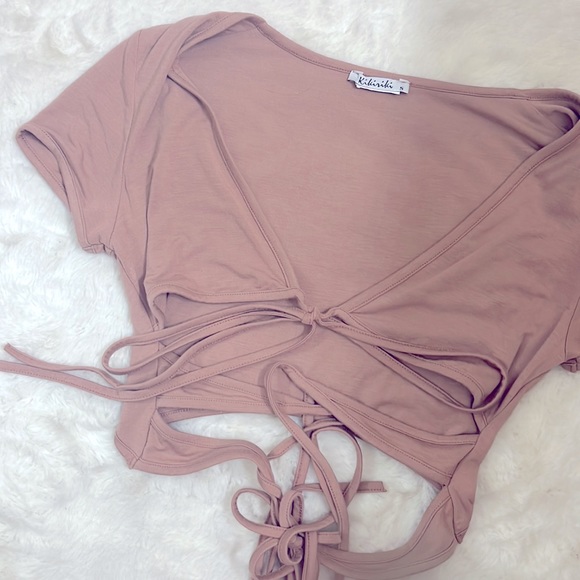 Crop top - Picture 2 of 2